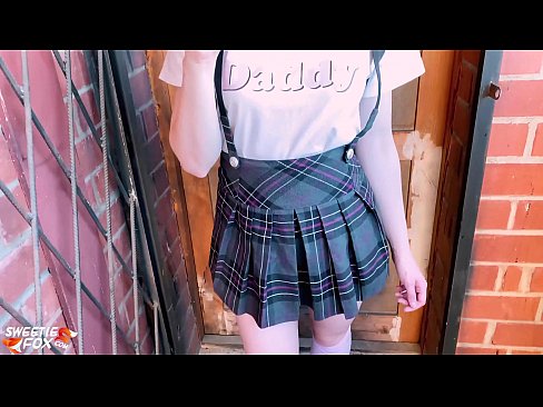 ❤️ Schoolgirl Mengisap penisnya dalam-dalam dan meniduri alih-alih kelas. ❤️ porno indah di id.quizfarmature.ru ❤